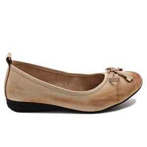 Leather Pumps - Beige